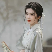 Bạch Nhã Linh_mẹ Tống