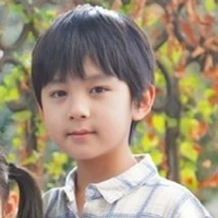 Lăng Tiêu ( Lúc nhỏ)