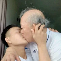 vai quần chúng