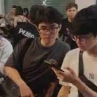 ng hầu 2 bn tg