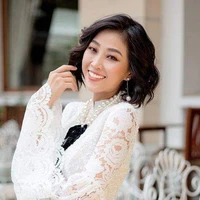 Cô Hà Trinh