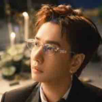 Hoàng Kim Long ( Lou Hoàng)