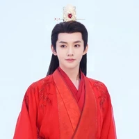 Ngũ thiếu chủ Hiên xuyên/Lục Tiến/