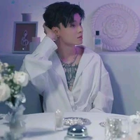 Nguyễn Nhật Phát(Diêu Bông,YoungBAN)