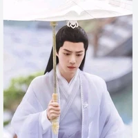 Chung Tử Quân/sư phụ của cô