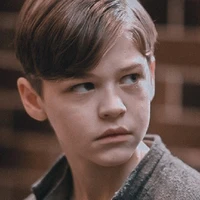 Tom Riddle (nhỏ)