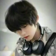 Tường Zyyy(Vy)