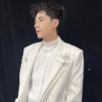 quang hồng