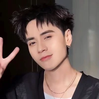 Quang Hùng Lê