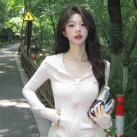 Thương Gia Uyển Uyển