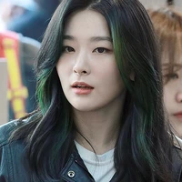 Kang Seulgi   [Gigi]