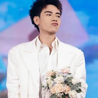 Quang Hùng