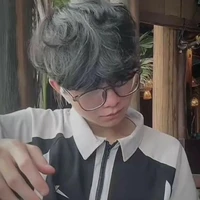 Jiro(nhân cách thứ 2 của N.Quý)