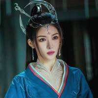 Nguyệt Cơ: sát thủ