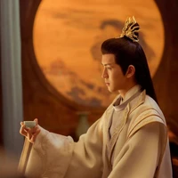 Tiêu Sùng: Bạch vương