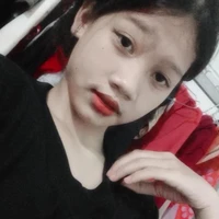 nhỏ Tacgia chứ aiii