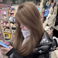 Hana (bạn thân y/n)