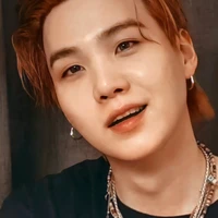 Min Yoongi_ Hắn _