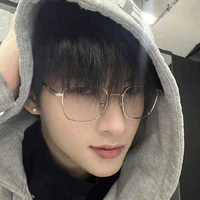 Huỳnh Hoàng Hùng - hùng huỳnh gemini