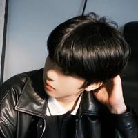 Trương Hàm Thụy