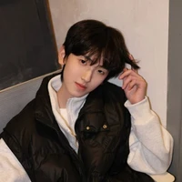Tả Kỳ Hàm_cậu