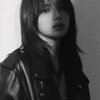 LaLiSa Manobal(cô)