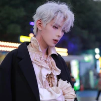 lee Chan royal