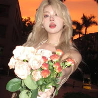 Cát/Khắc Dương Kim Yên_verya