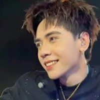 Quang Hùng