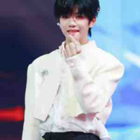 Trương Hàm Thụy  " bạn nhỏ "