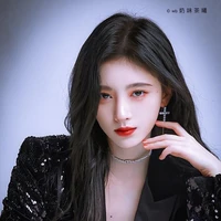 Yin Alice (Nhân viên của Y)