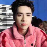 Quang Hùng