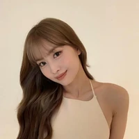 Hirai momo