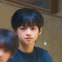 Dương Hàm Bác_Cậu(trc khi xuyên)