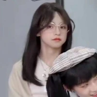 Dương Gia Hân_Cô - Em(sau khi xuyên)