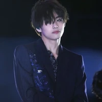Kim Taehuyng [ hắn ] -  [ Alpha ]