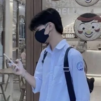 nhật long