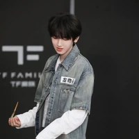 Tả Kỳ Hàm•ZQH_Anh