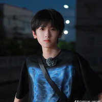 Tả Kì Hàm