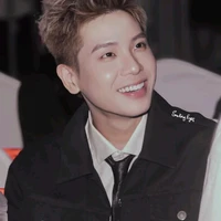 anh quân