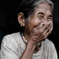Bà bảy_Mẹ Sữa
