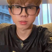 Nguyễn hữu đạt / sgp Phoenix