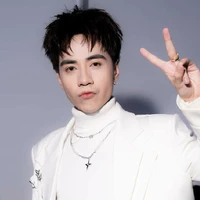 Quang Hùng