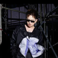 B ray
