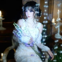 Bạch Tường Vi (Mẹ Bạch Lam)