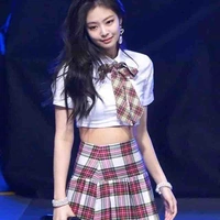 Kim Jennie ( Em ) 