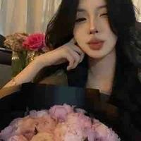 Uyên Chi- bạn nu9