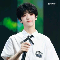 Trương Hàm Thụy