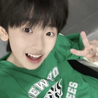 Tả Kỳ Hàm-cậu