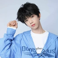 Trương Hàm Thụy-Omega